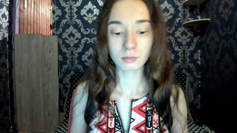 elizabethrice online show from December 22, 8:47 pm