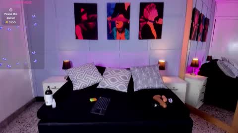  Elizabeth online show from October 17, 11:08 pm