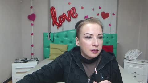 ElizabethSho online show from March 27, 6:08 pm