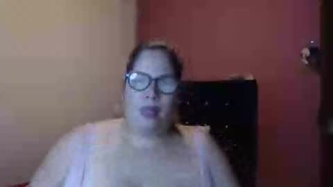 Elizabeth online show from February 10, 3:32 pm