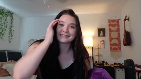 Eliza online show from September 16, 12:46 pm