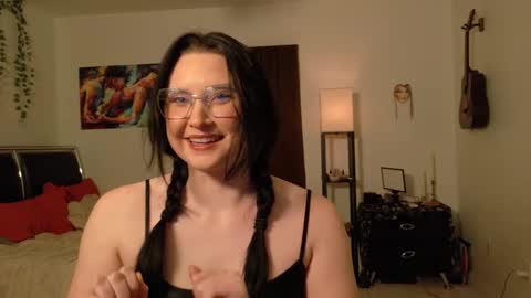 Eliza online show from February 2, 3:21 am