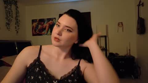 Eliza online show from February 11, 1:51 pm