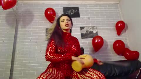   online show from February 28, 9:55 pm