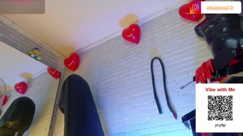   online show from March 26, 9:38 pm