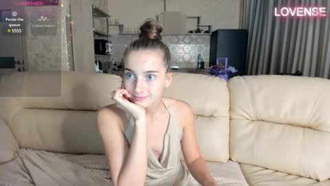 Eliz                               online show from January 26, 4:09 pm