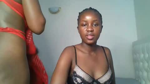 ella8_ online show from July 23, 11:40 am