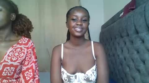 ella8_ online show from August 1, 7:16 pm