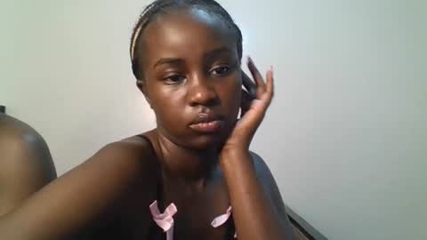 ella8_ online show from July 4, 7:48 am