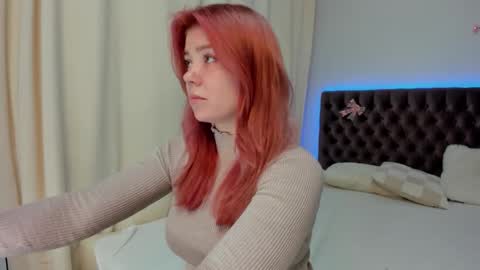 Ella Mayers online show from October 2, 12:21 pm