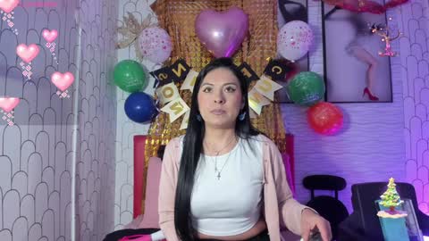 ella rouse online show from December 10, 11:54 am