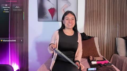 Snapshot of ella_rouse1 chatting on October 20, 1:03 pm ella rouse online show from October 20, 1:03 pm