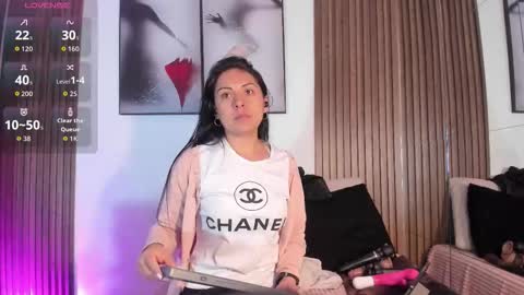 Snapshot of ella_rouse1 chatting on October 13, 1:36 pm ella rouse online show from October 13, 1:36 pm