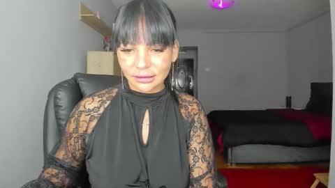 Snapshot of ella_sweety0 chatting on September 30, 9:19 pm Ella online show from September 30, 9:19 pm