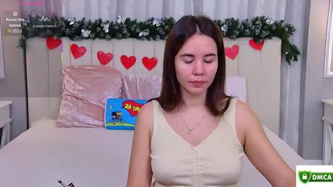 Snapshot of ellaander chatting on October 3, 4:28 am Ella online show from October 3, 4:28 am