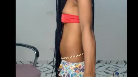 ella online show from November 5, 5:23 am