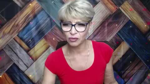 Snapshot of ellabonito chatting on October 11, 5:45 am EllaBonito online show from October 11, 5:45 am