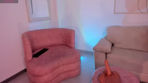 EllaClark online show from September 12, 7:32 pm