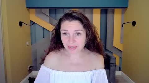 EllaLongs online show from December 4, 1:42 pm