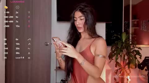 Ella online show from September 15, 12:30 am