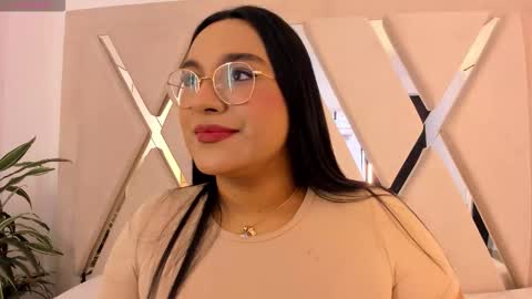 Ella online show from February 7, 12:09 pm