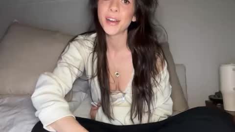 Elle67 online show from November 25, 9:22 am