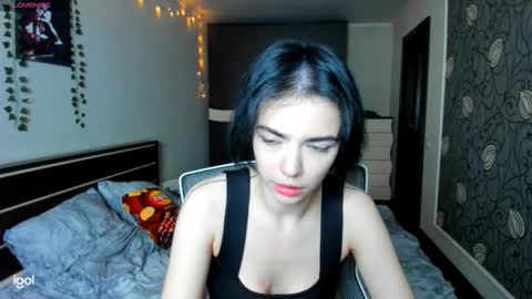 Luna online show from October 22, 1:38 pm