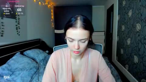 Luna online show from October 15, 5:48 pm