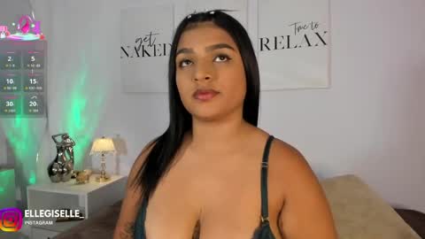 Yiss online show from June 5, 2:48 am