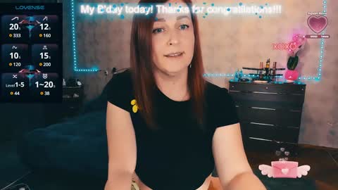 Elli   NEXT STREAM      online show from December 6, 7:11 pm