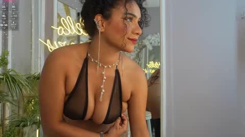 princess online show from March 5, 7:42 pm