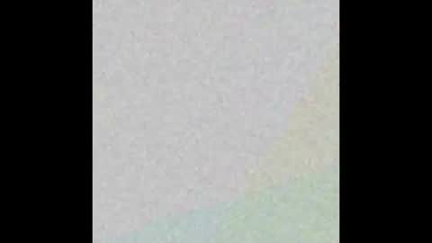 Snapshot of elli_snow chatting on September 23, 12:14 pm elli_snow online show from September 23, 12:14 pm