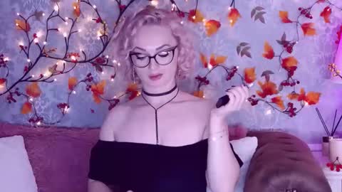 Elliana online show from September 16, 2:30 am