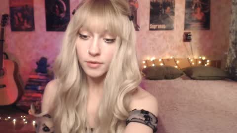 ellie_friendly online show from January 16, 12:09 pm