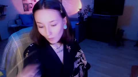 Eleonora online show from January 5, 7:07 pm