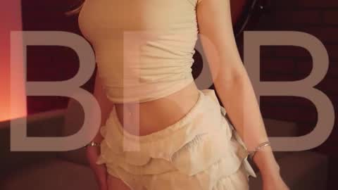 Snapshot of elliecutes chatting on September 30, 8:42 am elliecutes online show from September 30, 8:42 am