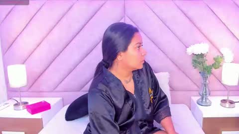   online show from November 10, 12:33 pm