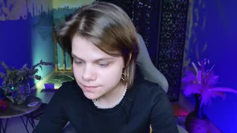 Snapshot of elliemurler chatting on October 13, 1:03 pm elliemurler online show from October 13, 1:03 pm