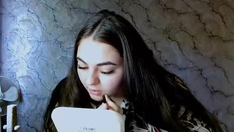 Ellie online show from September 20, 12:25 pm