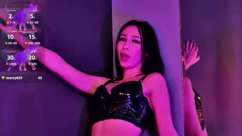 ellievibe online show from February 9, 8:11 pm