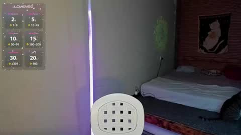 Elly online show from March 24, 2:17 am