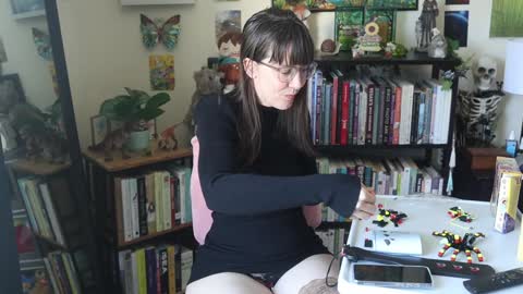 Elly Naomi online show from September 28, 4:56 pm