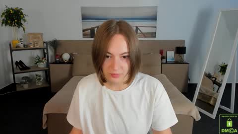 Snapshot of elma_lily chatting on September 22, 6:01 am elma_lily online show from September 22, 6:01 am