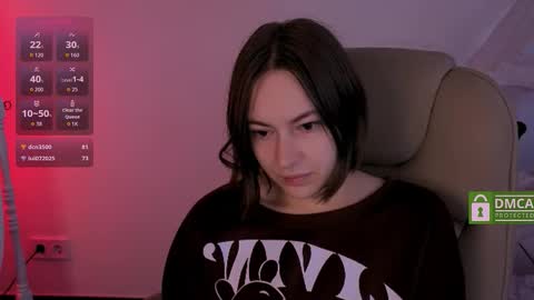 Snapshot of elma_lily chatting on October 3, 7:13 am elma_lily online show from October 3, 7:13 am