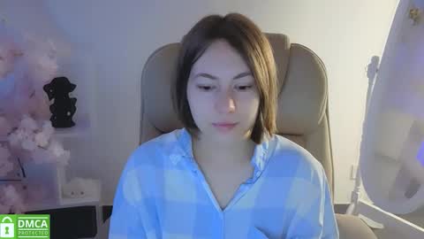 Snapshot of elma_lily chatting on September 27, 6:09 am elma_lily online show from September 27, 6:09 am