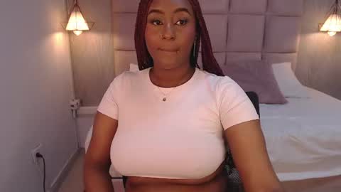 Elodi  online show from July 14, 2:05 am