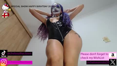 Chelsea  Please help me to reach 100 thumbs up online show from November 12, 6:44 am