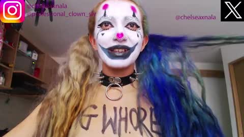 Chelsea  Please help me to reach 100 thumbs up online show from October 1, 9:42 pm