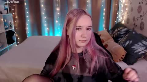 Snapshot of elovinora chatting on December 14, 8:08 pm Ela give me a thumbs up if you like it and this is important for the development of the account online show from December 14, 8:08 pm