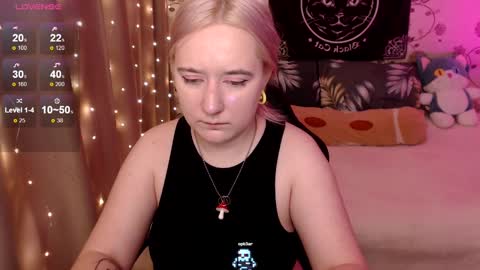 Snapshot of elovinora chatting on December 6, 7:55 pm Ela give me a thumbs up if you like it and this is important for the development of the account online show from December 6, 7:55 pm